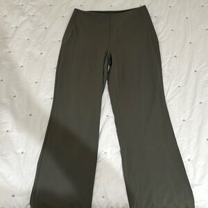 Lululemon Green ankle pants